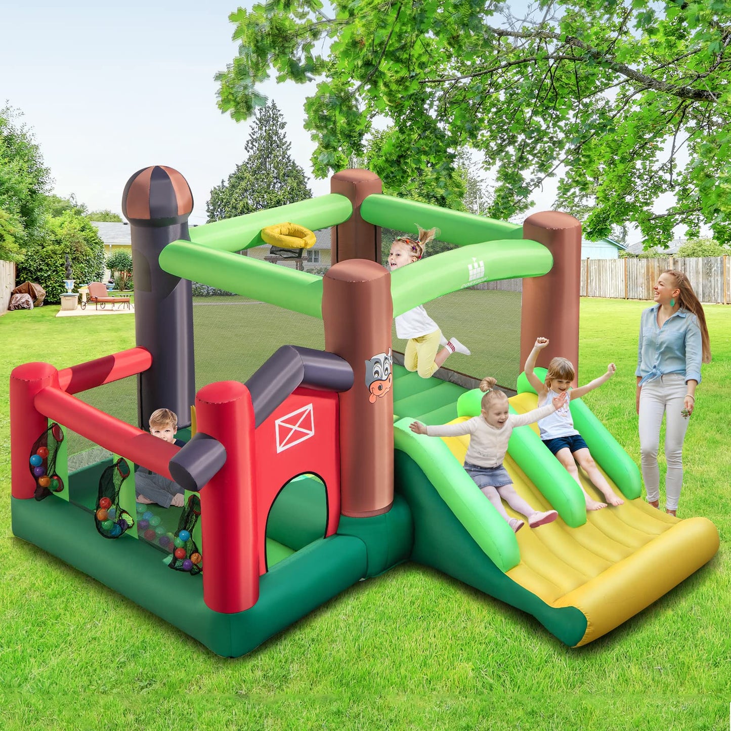 DREAMADE 6-in-1 Aufblasbare Hüpfburg mit Doppelrutschen, 356 x 330 x 220 cm Spielburg im Bauernhof-Stil mit Bällebad & Sprungbereich & Basketballkorb, Hüpfschloss für Kinder ab 3 Jahre (mit Gebläse)